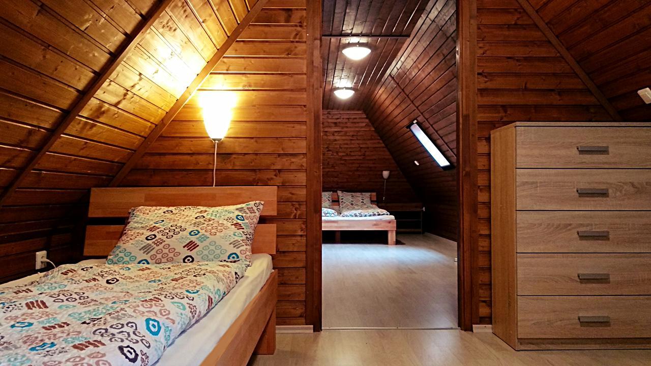 Villa Teleki Luaran gambar
